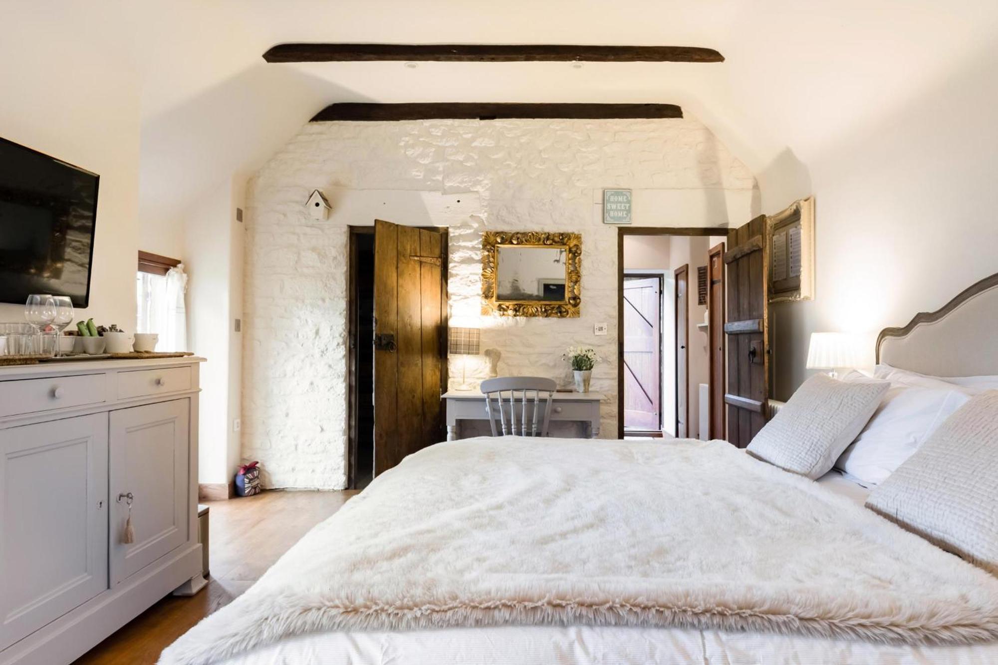 Romantic Little House Near Bath 罗德 外观 照片
